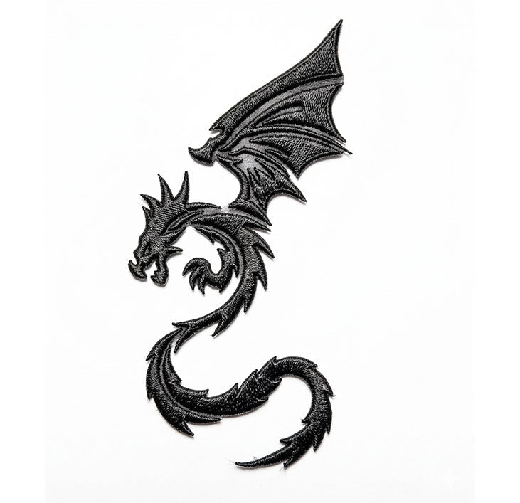 Écusson Brodé Dragon Noir – Style Gothique